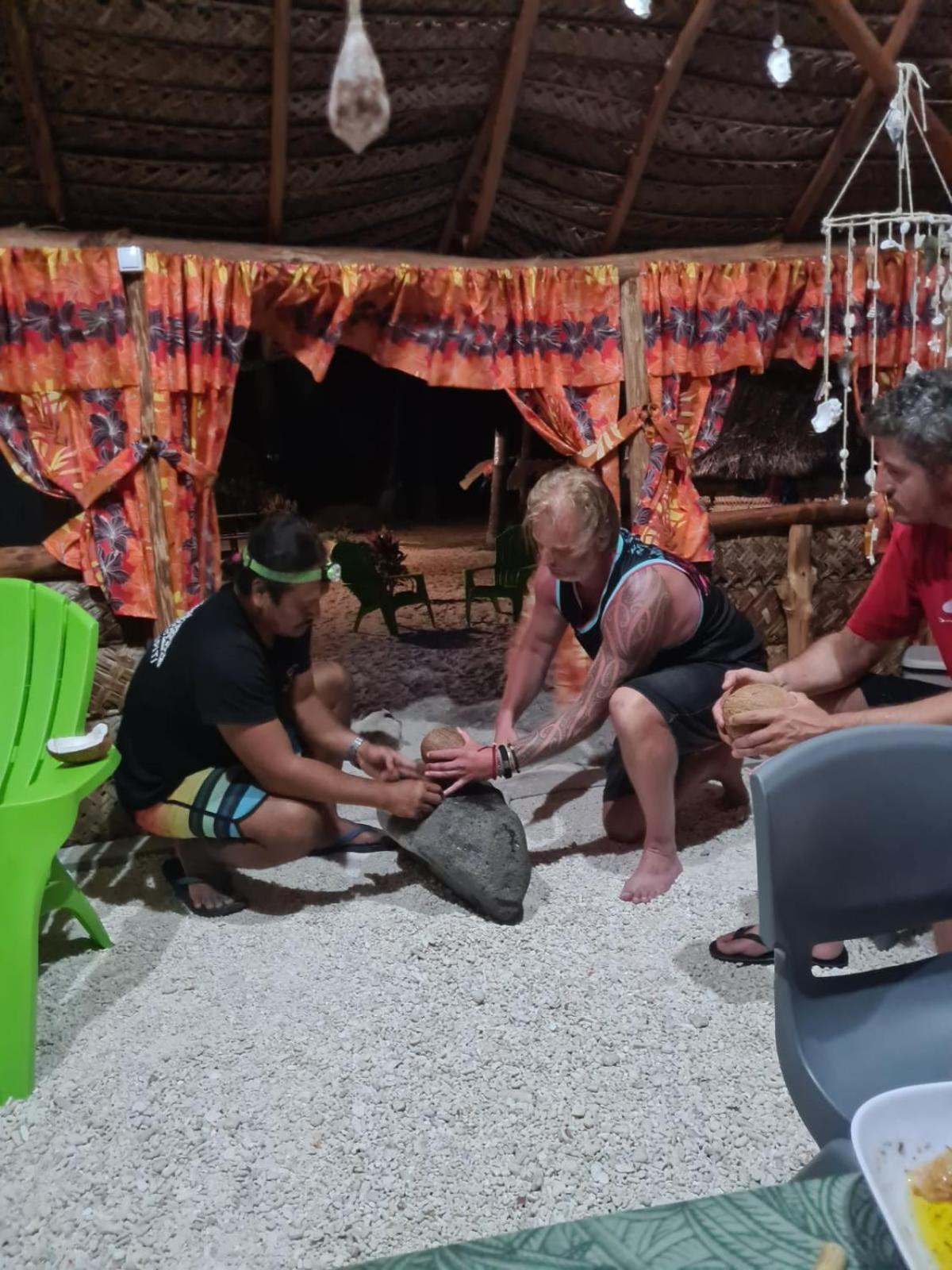 Poemanahere Island Camping A Maupiti Te-Fare-Arii Экстерьер фото